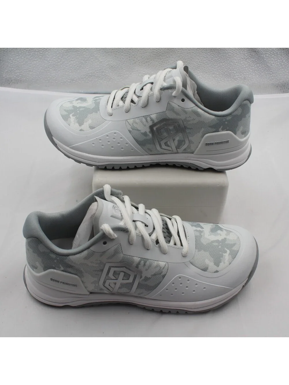Born Primitive Savage 1 CV Women Size 8 Training Shoes Sneaker White Grey Camo